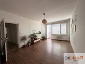 Pronájem družstevního bytu 2+1, Ústí nad Labem - Střekov, cena 11900 CZK / objekt / měsíc, nabízí 