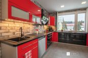 Prodej zrekonstruovaného apartmánu 87,3 - 3+kk v Harrachově, cena 8990000 CZK / objekt, nabízí 