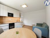 Nová Pec, útulný byt/apartmán 2+kk s vybavením, garáží a praktickým zázemím, cena 3995000 CZK / objekt, nabízí NEMO reality, s.r.o.