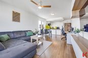 Prodej bytu 3+kk s lodžií, balkóny, sklepem i garážovým stáním, Praha 10 - Horní Měcholupy, cena 12499000 CZK / objekt, nabízí Realitní kancelář KOTULA s. r. o.