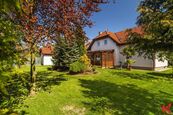Prodej velkého rodinného domu 6 + 2 se zahradou, Sulice Hlubočinka, Praha-Východ, cena 15990000 CZK / objekt, nabízí 