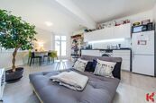 Pronájem 2+kk 46m2. Praha 4 - Podolí., cena 21900 CZK / objekt / měsíc, nabízí Realitní kancelář KOTULA s. r. o.