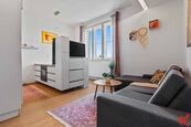 Prodej bytu 2+kk s balkónem a sklepem, Praha 10 - Vršovice, cena 7490000 CZK / objekt, nabízí Realitní kancelář KOTULA s. r. o.