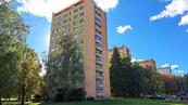 Prodej slunného bytu 3+1, v os. vl. se zaskleným balkonem, ul. Polská 1487/10, Ostrava-Poruba, cena 4500000 CZK / objekt, nabízí 