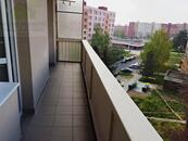 Nájem bytu 2 + 1 s balkonem, ul. Zdeňka Stěpánka, Ostrava-Poruba, cena 15000 CZK / objekt / měsíc, nabízí Helena Hrušková Reality