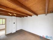 Prodej chaty o velikosti 40 m2 s pozemkem 450 m2 v obci Kabáty u Jílové u Prahy, cena 1890000 CZK / objekt, nabízí 