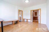 Pronájem bytu 3+1 (86 m2) s lodžií (4 m2), na ul. Šeříková v Brně Jundrově, v klidné ulici u lesní , cena 26500 CZK / objekt / měsíc, nabízí 
