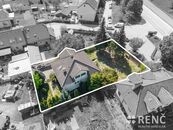 Prodej samostatně stojícího třípodlažního rodinného domu 4+1 se zahradou a velkou garáží 65 m2 v Pře, cena 10450000 CZK / objekt, nabízí RENČ - realitní kancelář