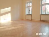 Pronájem prostorného bytu 2+kk s balkonem na ulici Štefánikova v Brně, cena 17500 CZK / objekt / měsíc, nabízí 