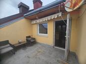 Pronájem cihlového atypického mezonetového bytu 6+KK, 155 m2 zahrada + terasa, centrum Chomutova, cena 30000 CZK / objekt / měsíc, nabízí REALITY HERICH