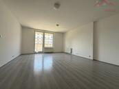 Pronájem bytu 2+kk (50 m2) Žižkovo náměstí, Chomutov, cena 12000 CZK / objekt / měsíc, nabízí REALITY HERICH