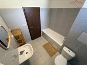 Pronájem bytu 1+kk/terasa (43 m2) Žižkovo náměstí, Chomutov, cena 10500 CZK / objekt / měsíc, nabízí REALITY HERICH