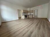 Exkluzivní pronájem bytu 3+1 (4+kk) (90 m2) Ruská, Chomutov, cena 15000 CZK / objekt, nabízí 