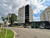 Pronájem prémiového 2+kk s terasou (9,2 m) v novostavbě Meridiem, Brno, cena 23900 CZK / objekt / měsíc, nabízí 
