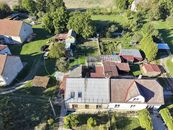 Prostorný rodinný dům / chalupa 4+1 s hospodářským zázemím a samostatnou stavební parcelou, cena 2800000 CZK / objekt, nabízí 