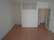 Krásný byt 1+1 33m2 na Pekařské od 1.5.2026, cena 13900 CZK / objekt / měsíc, nabízí 