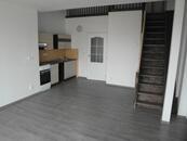 Příjemný mezonetový byt o dispozici 2+kk a výměře cca 60 m², Bayerova od 1.8.2026, cena 16500 CZK / objekt / měsíc, nabízí Hana Havelková