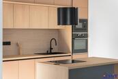 Moderní nadstandardní byt 4+kk 145 m2 se dvěma terasami v komorní rezidenci, Roztoky u Prahy, cena 16990000 CZK / objekt, nabízí 