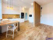 Velmi vkusně zařízený byt 2+kk s parkovacím stáním vhodný též jako apartmán