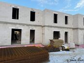 Prodej rodinného domu 5+kk s pozemkem (437 m), ul. Syrovická, Rajhrad (1), cena 15900000 CZK / objekt, nabízí 