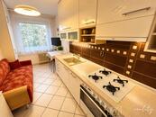 Prodej prostorného bytu 4+1 se zasklenou lodžií, 80,5 m² Arbesova, Teplice, cena 3600000 CZK / objekt, nabízí 