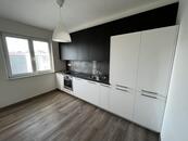 PRONÁJEM BYTU 2+1 65 m PO REKONSTRUKCI, cena 14500 CZK / objekt / měsíc, nabízí 