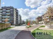 P5 Jinonice, ul. Chmelařská, moderní zař. byt 3 + k.k., balkon, 101 m2, garáž, 35.000 Kč/měsíc, cena 35000 CZK / objekt / měsíc, nabízí OPTUS Reality s.r.o.