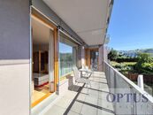 P5 Jinonice, ul. Chmelařská, moderní zař. byt 3 + k. k., balkon, 101 m2, garáž, 35.000 Kč/měsíc, cena 35000 CZK / objekt / měsíc, nabízí 