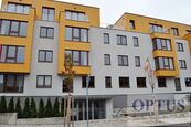 P5 Košíře, ul. Naskové, moderní nezař. byt 3 + k. k., balkon, 84 m2, sklep, 25.000 Kč/měsíc, cena 25000 CZK / objekt / měsíc, nabízí 