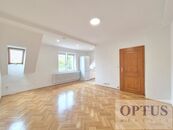 Praha 6 Dejvice, Na Pískách, nadstandardní dvoupodlažní byt 2 + k.k. + pracovna, 76 m2, 26.900 Kč, cena 26900 CZK / objekt / měsíc, nabízí OPTUS Reality s.r.o.