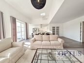 P1 Staré Město, Dušní ul., luxusní mezonetový byt 6 + k. k., 226 m2, terasa, privátní wellness, pool, cena 115000 CZK / objekt / měsíc, nabízí OPTUS Reality s.r.o.