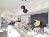 P1 Staré Město, Dušní, luxusní mezonetový byt 6 + k. k., 226 m2, terasa, privátní wellness, bazén, cena 115000 CZK / objekt / měsíc, nabízí OPTUS Reality s.r.o.