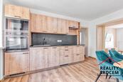 Pronájem bytu 2+1 s lodžií, 52 m2, ul. Jubilejní, Ostrava - Hrabůvka, cena 11500 CZK / objekt / měsíc, nabízí 