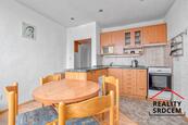 Pronájem družs. bytu 1+1/37m2 na ul. Flemingova, Karviná - Hranice, cena 6700 CZK / objekt / měsíc, nabízí 