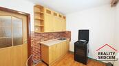 Pronájem bytu 1+1, 28 m2, ul. Lískovecká, Frýdek-Místek, cena 6200 CZK / objekt / měsíc, nabízí 