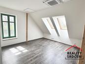 Pronájem kanceláří 80 m2, Slezská Ostrava, bez provize RK, cena 18000 CZK / objekt / měsíc, nabízí DĚLÁME REALITY SRDCEM