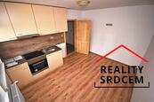 Pronájem rekonstruovaného bytu 2+kk, 40 m2 Čeladná, cena 10900 CZK / objekt / měsíc, nabízí DĚLÁME REALITY SRDCEM