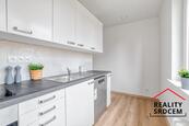 Pronájem bytu v os. vlast. 1+1/41m2 na ul. Na Kopci, Karviná - Mizerov, cena 8300 CZK / objekt / měsíc, nabízí 