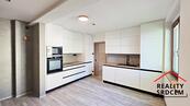 Pronájem zrekonstruovaného bytu 2+kk s komorou, 39 m2, ul. Beskydská, Frýdek-Místek, cena 11179 CZK / objekt / měsíc, nabízí 