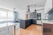 Pronájem bytu 3+kk s terasou a parkovacím místem, 78 m2, Rezidence Čelakovského, Frýdek-Místek, cena 19540 CZK / objekt / měsíc, nabízí 