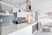 Pronájem bytu 3+kk s terasou a parkovacím místem, 78 m2, Rezidence Čelakovského, Frýdek-Místek, cena 19540 CZK / objekt / měsíc, nabízí DĚLÁME REALITY SRDCEM