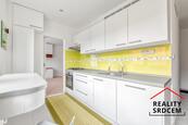 Pronájem zrekonstruovaného bytu 3+1 se šatnou a lodžií, 67 m2, ul. J. Božana, Frýdek-Místek, cena 15503 CZK / objekt / měsíc, nabízí 