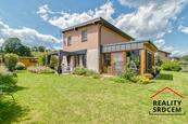 Prodej RD 4+kk/104,5 m2 s pozemkem o velikosti 873 m2 v obci Vendryně, cena 10890000 CZK / objekt, nabízí 