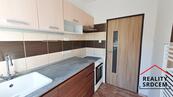 Pronájem zrekonstruovaného bytu 2+1 s lodžií, 43 m2, ul. Na Horebečví, Karolinka u Velkých Karlovic, cena 10560 CZK / objekt / měsíc, nabízí 