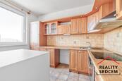 Podnájem bytu 2+1 s komorou, 43 m2, ul. J. Božana, Frýdek-Místek, cena 9781 CZK / objekt / měsíc, nabízí DĚLÁME REALITY SRDCEM