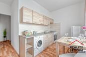 Pronájem bytu v os. vlast. 1+1/36 m2 na ul. V Aleji, Karviná - Ráj, cena 7900 CZK / objekt / měsíc, nabízí 