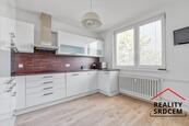 Pronájem bytu 3+1 s lodžií, 80 m2, ul. Gen. Píky, Ostrava, cena 17000 CZK / objekt / měsíc, nabízí 