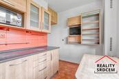 Pronájem družs. bytu o velikosti 2+1+prostorná lodžie/60m2 na ul. Tř. Těreškovové, Karviná - Mizerov, cena 9900 CZK / objekt / měsíc, nabízí 