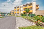 Pronájem bytu 1+kk s balkónem a parkováním, 34 m2, Rezidence Nové Dvory-Podhůří, Frýdek-Místek, cena 11000 CZK / objekt / měsíc, nabízí 