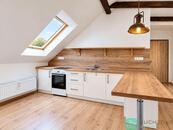 Pronájem bytu 1kk, 47 m2, Rybniční, Hrob, cena 10000 CZK / objekt / měsíc, nabízí 